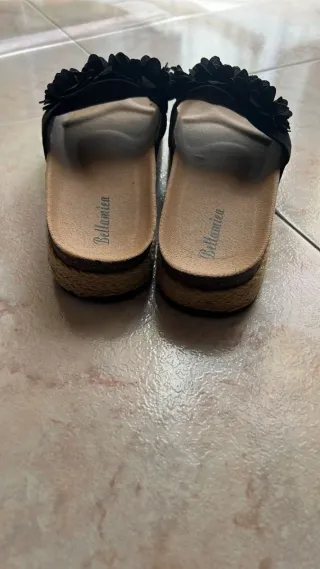 Ciabatte Bellamica donna nere con fiori