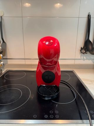 Cafetera Dolce Gusto Piccolo XS Roja