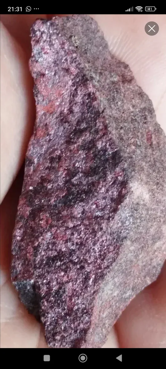 Cinabrio mineral natural