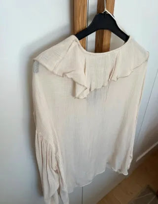 Blusa Zara Beige Talla XL
