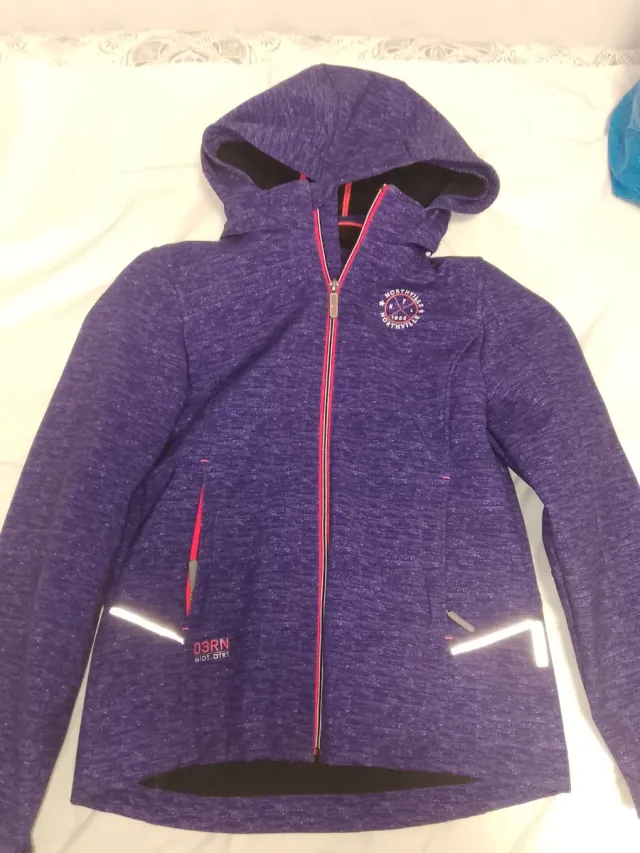 Chaqueta deportiva Decathlon morada
