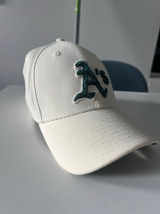 Gorra New Era A's Crema y Verde
