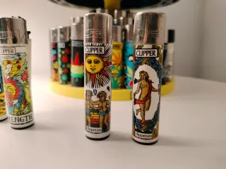 Pack 50 • 4 Accendini Clipper assortiti