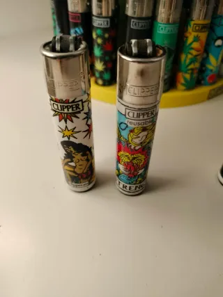 Pack 50 • 4 Accendini Clipper assortiti