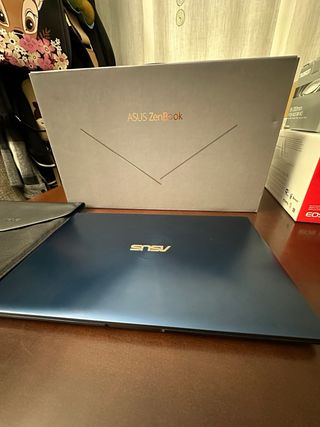 Asus ZenBook 14 Portátil Ultra Fino