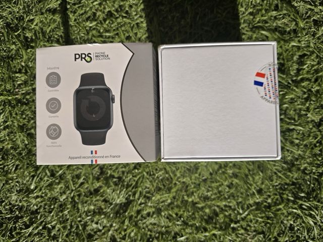 Apple Watch Series 7 Space Gray