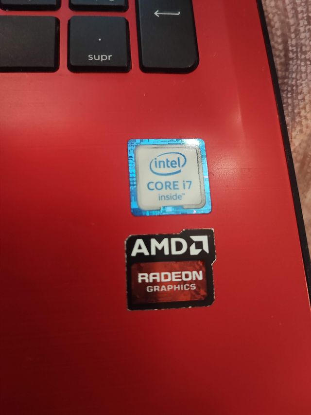 Portátil HP Rojo i7 | 8GB RAM | 224GB SSD