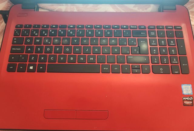 Portátil HP Rojo i7 | 8GB RAM | 224GB SSD