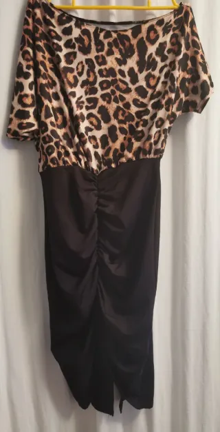 Vestido estampado leopardo y negro