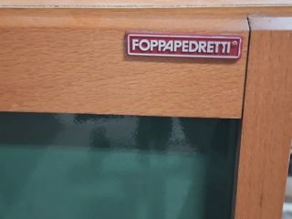 Zapatero de la marca italiana Foppapedretti