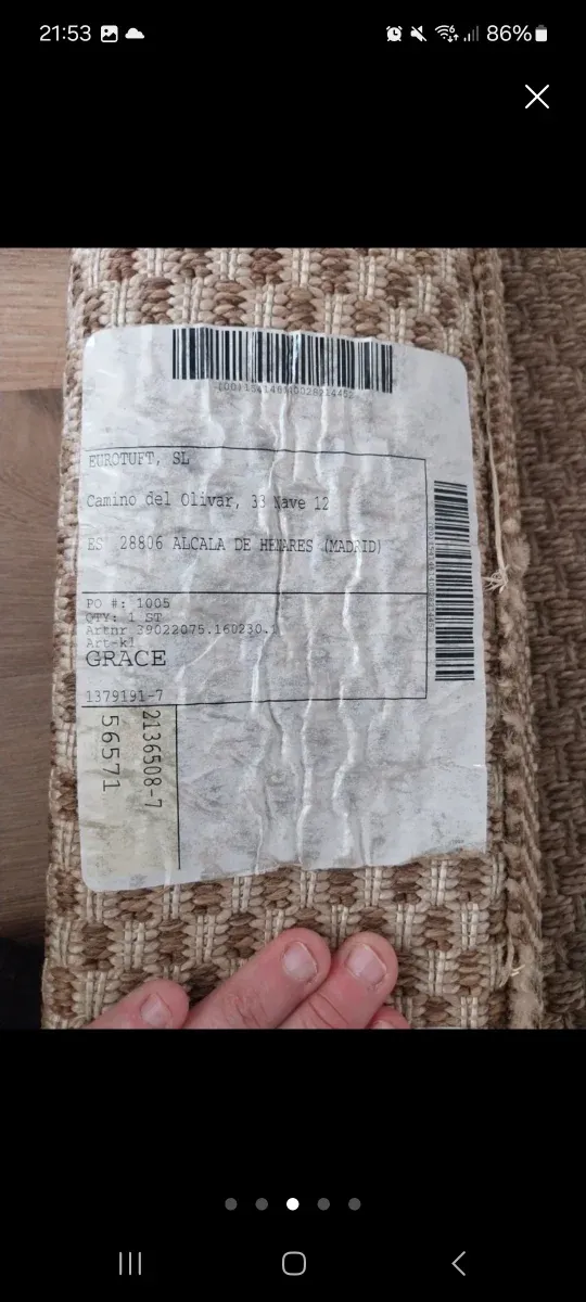 Alfombra tejida suave beige y marrón