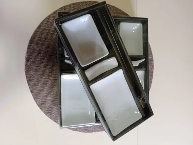 Set platillos y palos comida japonesa