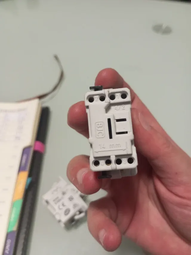 Pulsador BJC Rehabitat