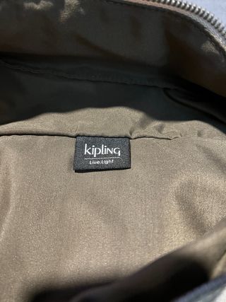 Riñonera Kipling Beige y Plateado