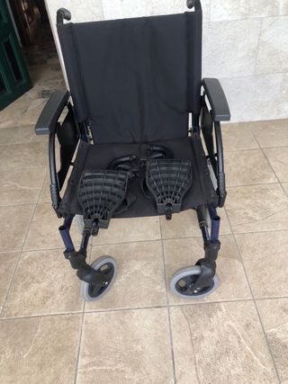 Silla de ruedas Breezy Premium