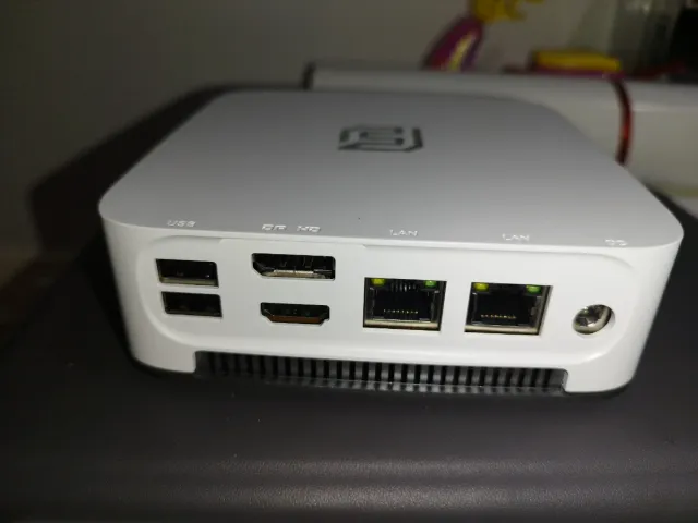 Mini PC Blanco