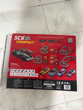 Scalextric Compact Formula Race to Win