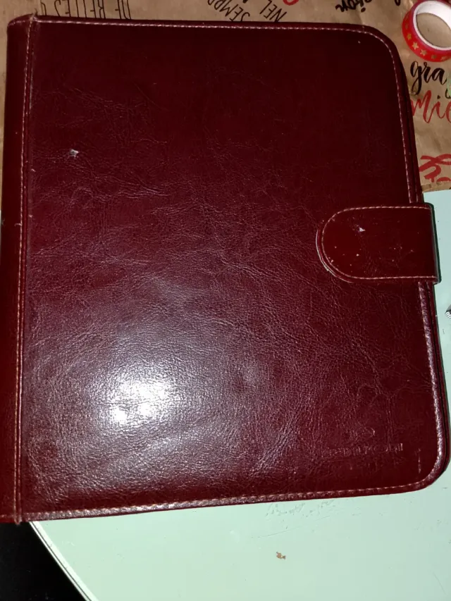 Carteira de Couro Vintage com 9 Compartimentos