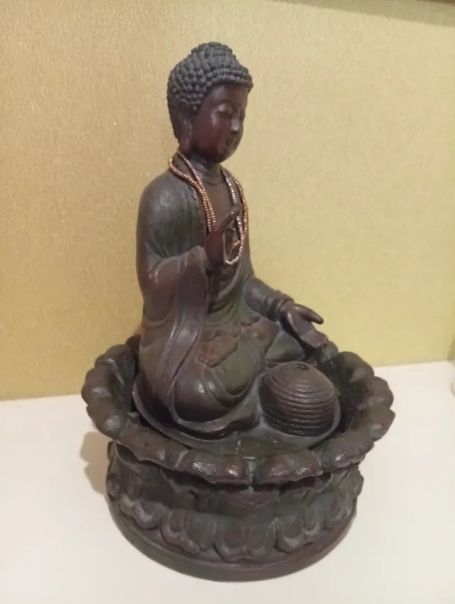 Fuente Buda Piedra Marrón y Dorado