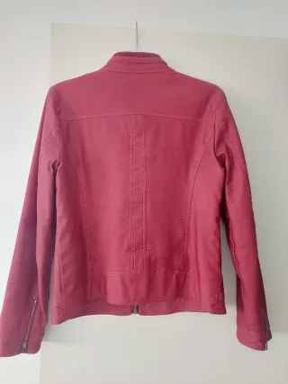 Chaqueta Polipiel Roja Fórmula Joven