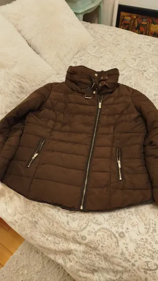 Cazadora de plumas marrón Pimkie