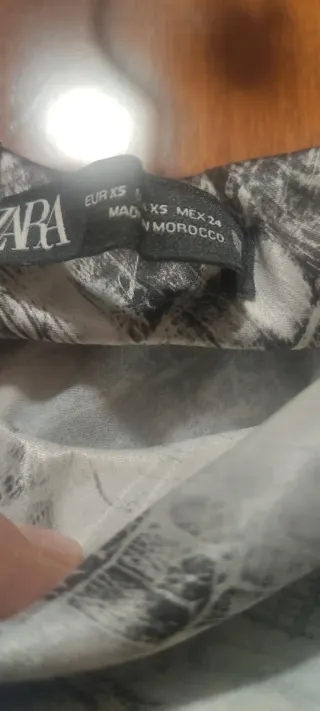 Falda larga estampada con blusa a juego