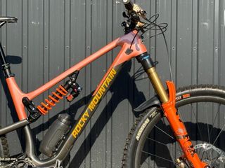 Rocky Mountain Altitude Full Suspension