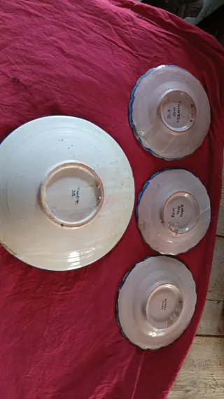 4 Antichi piatti Talavera