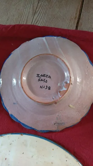 4 Antichi piatti Talavera