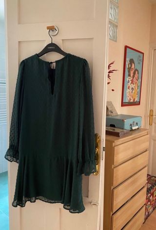 Vestido verde plumeti de corte vintage