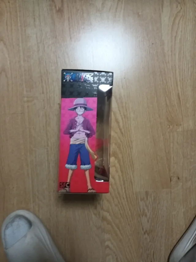 Figura One Piece Monkey D. Luffy SFC