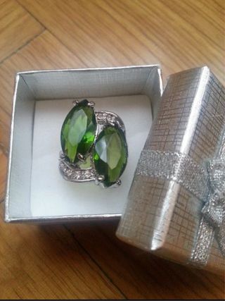 Anillo piedras para regalo