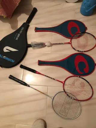 Raquetas de bádminton y tenis