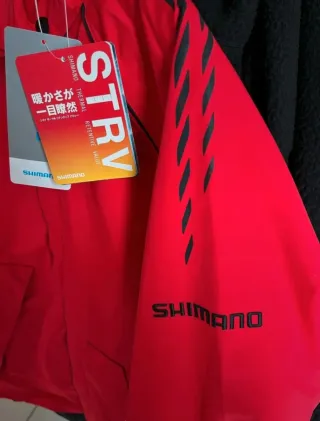 Giacca impermeabile termica STRV+