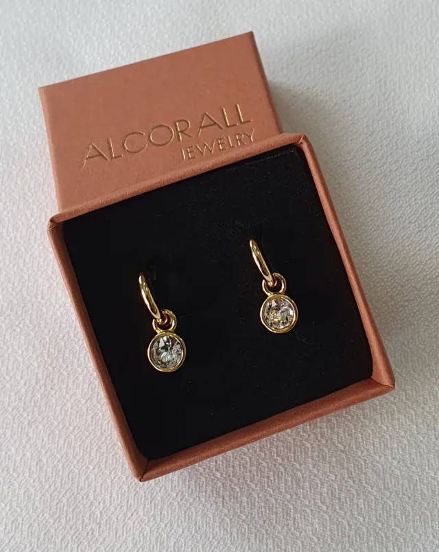 Pendientes ORO Y SWAROVSKIS. REGALO NAVIDAD.