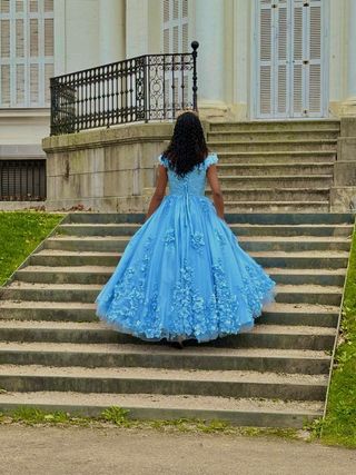 Vestido de Quinceañera Azul