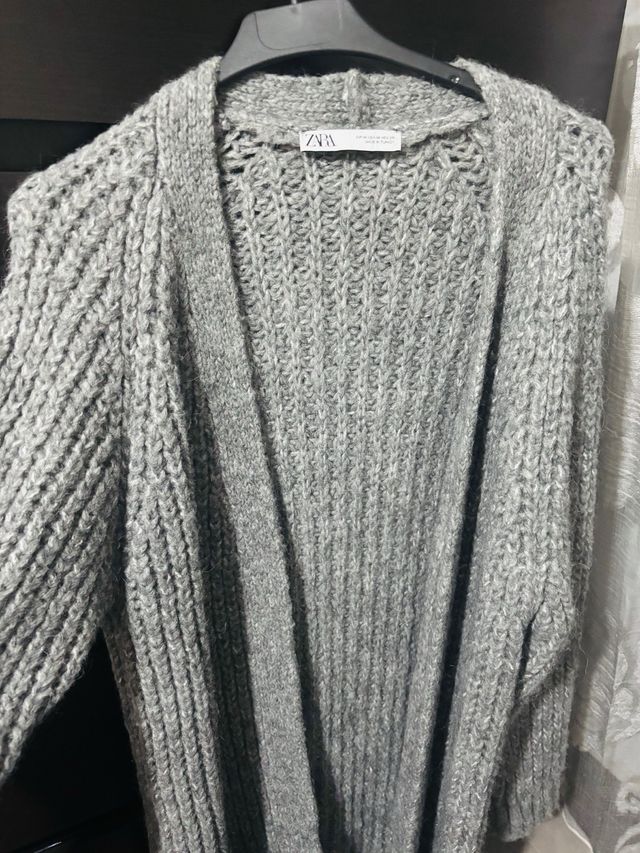 CárdiganZara Gris Tejido