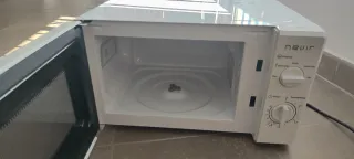 Microondas Blanco Nevir