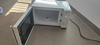 Microondas Blanco Nevir