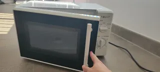 Microondas Blanco Nevir