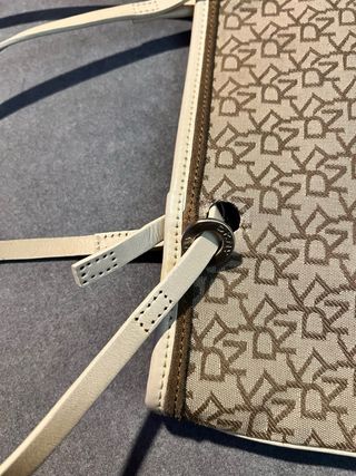 Bolso DKNY Beige y Marrón