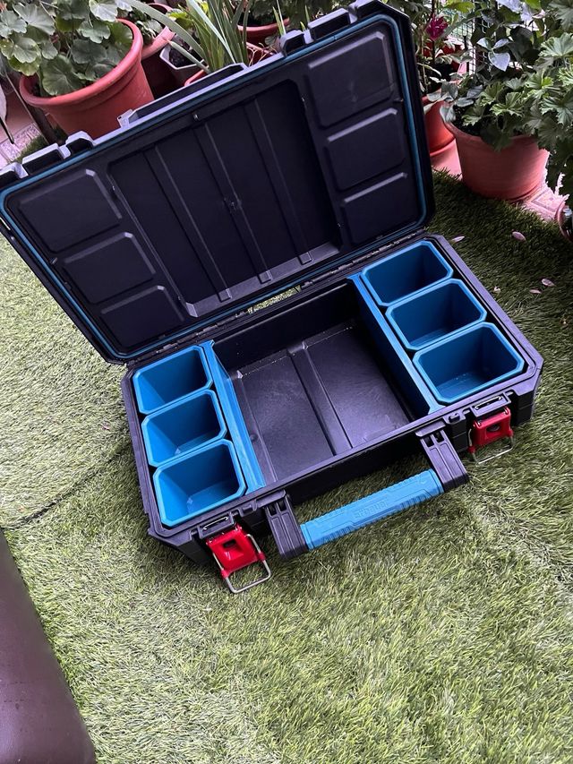 Caja de herramientas Erbauer