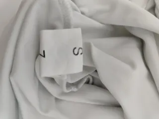 Leggings deportivos blancos con malla