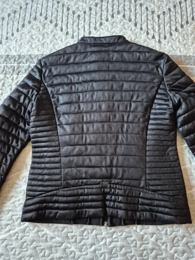 Chaqueta Guess Negra Talla XL