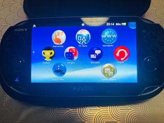 Sony PS Vita + FIFA 13 + Funda