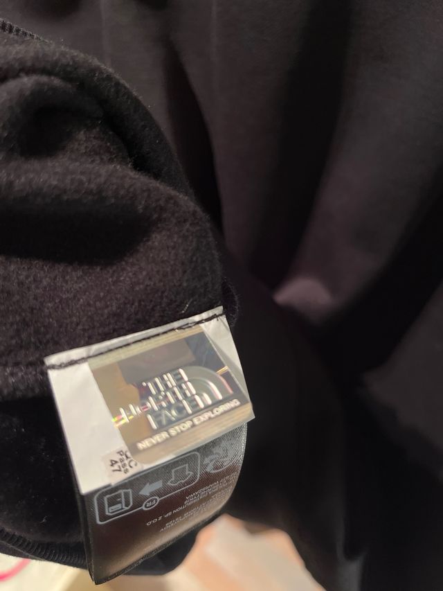 Sudadera The North Face Negra y Plateada talla XL