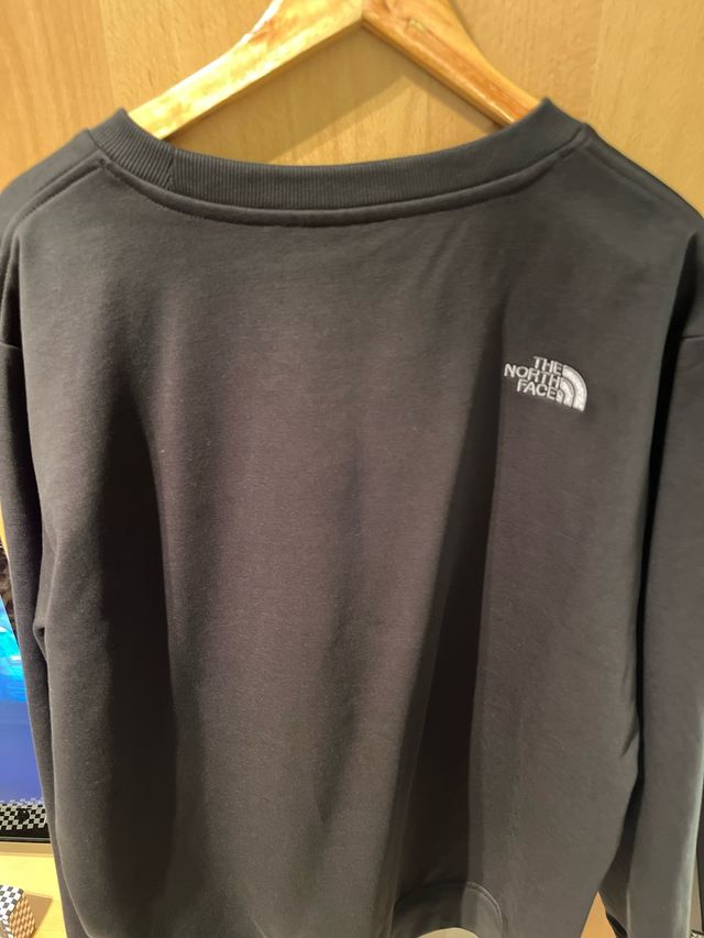 Sudadera The North Face Negra y Plateada talla XL