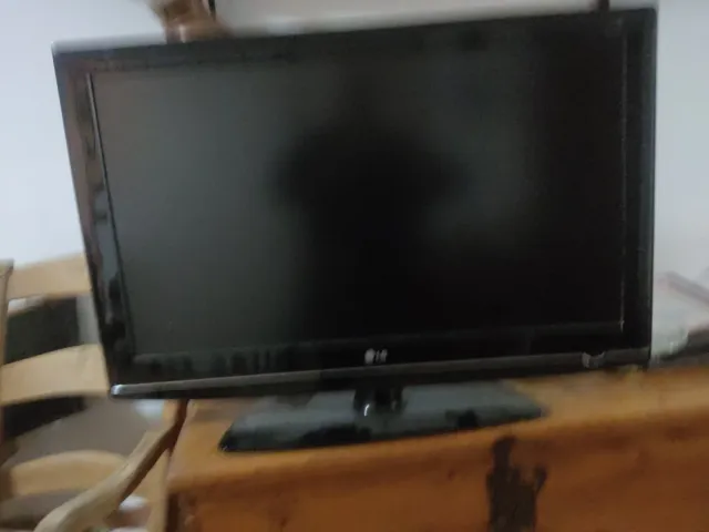 Televisión LG Negra