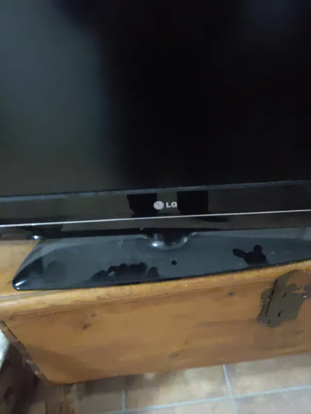 Televisión LG Negra