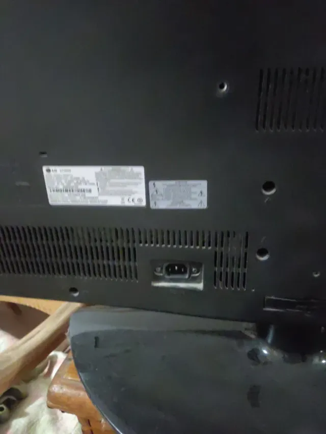 Televisión LG Negra